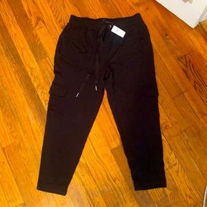 Banana Republic knit joggers NWT